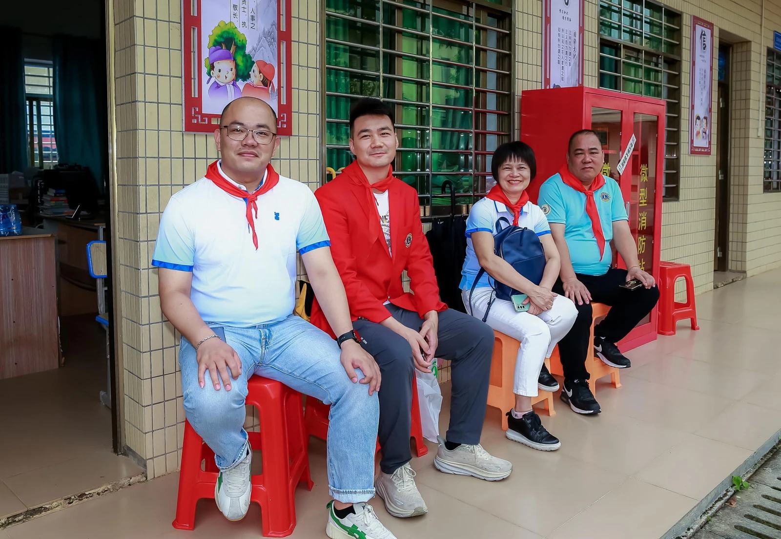 MISUXIN se pridružuje Shenzhen Lions Club pri podpori osnovnim šolam