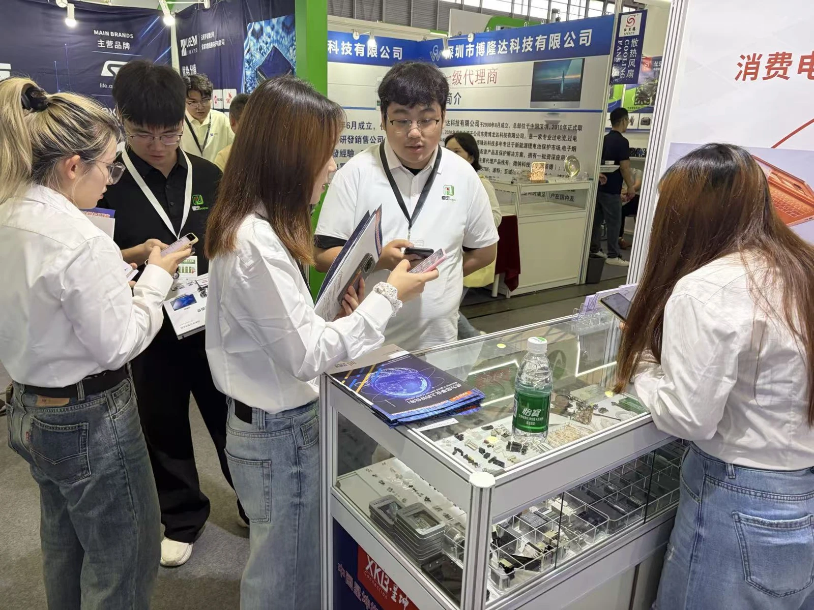 MISUXIN na otvoritveni dan sejma electronica China 2026 pozdravlja stranke iz panoge